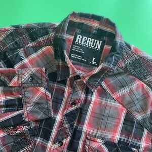 Rerun Plaid Button Down Shirt Mens Size Large‎ Black Red Embroidered Pockets